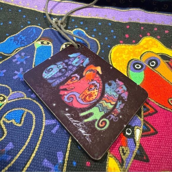 Laurel Burch Dogs and Doggies Shoulder Tote - Picture 5 of 8